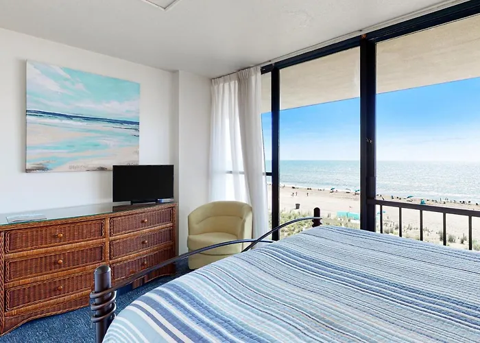 Century I 402 Apartment *