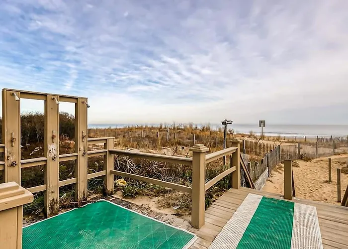 Century I 402 Ocean City